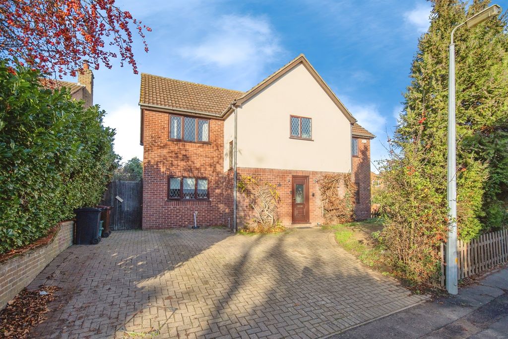 Property photo 1 of 24