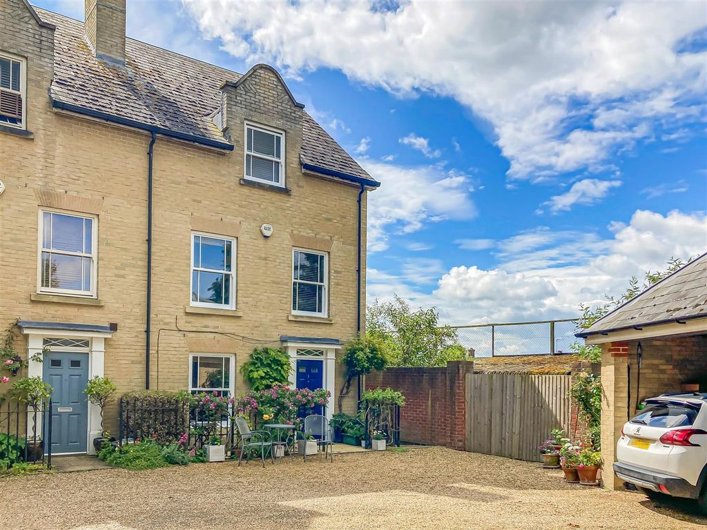 Property photo 1 of 8 1_76899.Jpg