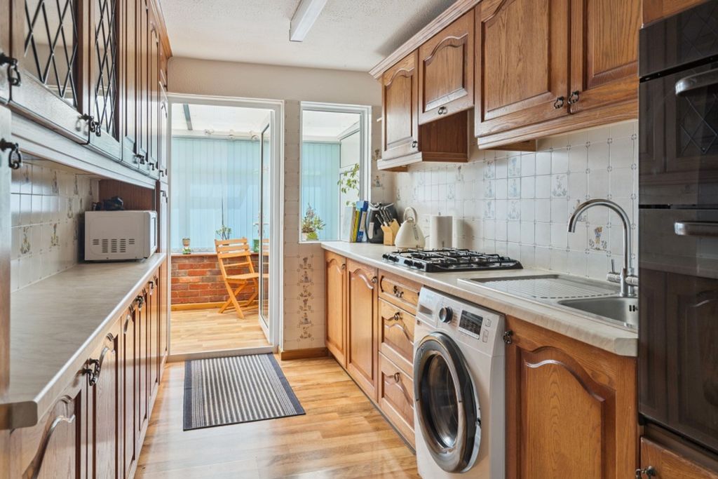 Property photo 2 of 28 Photo 10