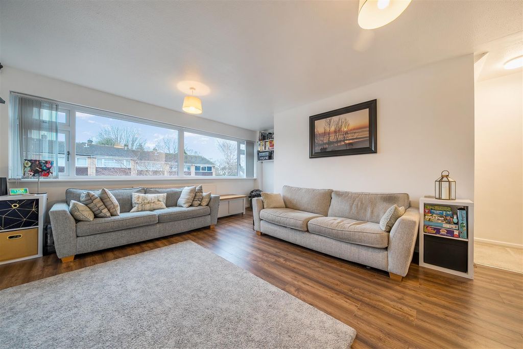 Property photo 3 of 17 1396244-6-69652Ea1B0d00.Jpg