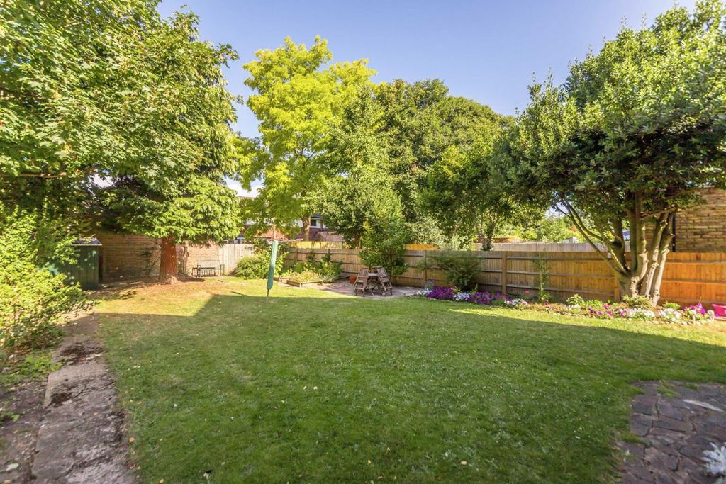 Property photo 2 of 2