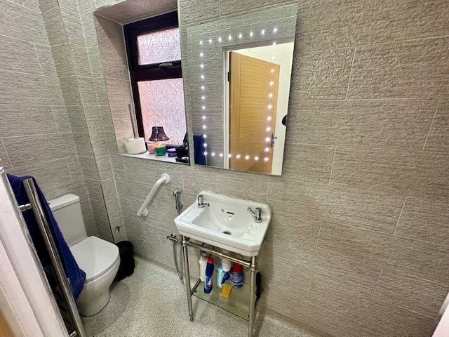 Property photo 3 of 23 Picture No. 03
