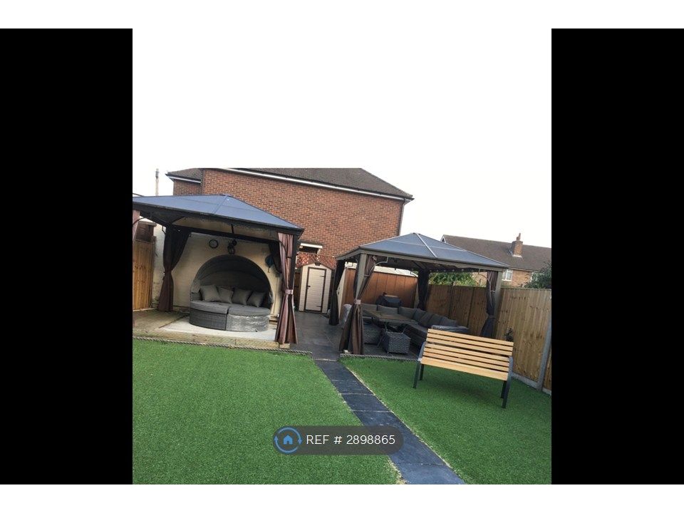 Property photo 3 of 16