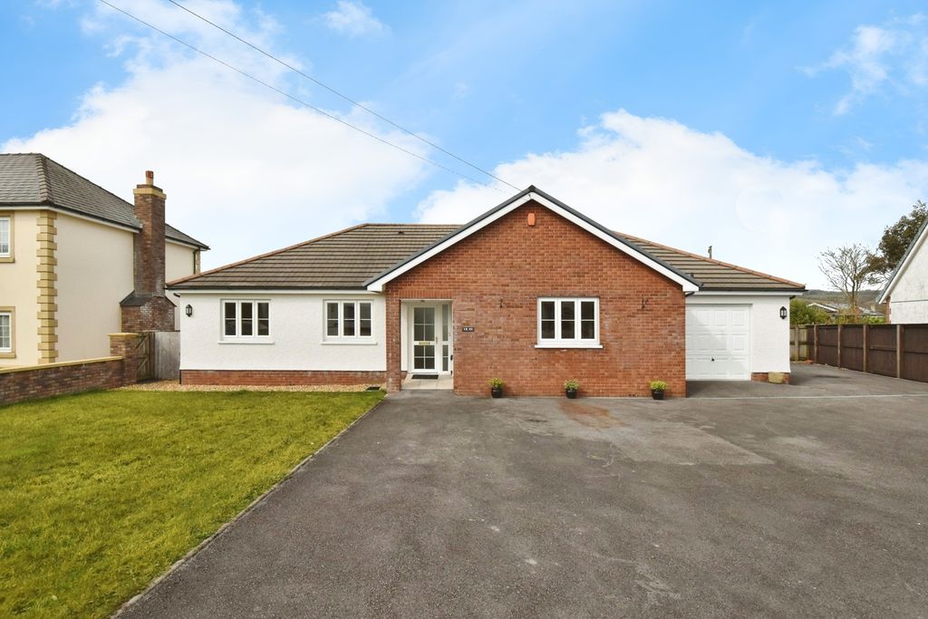 Property photo 1 of 19 Photo