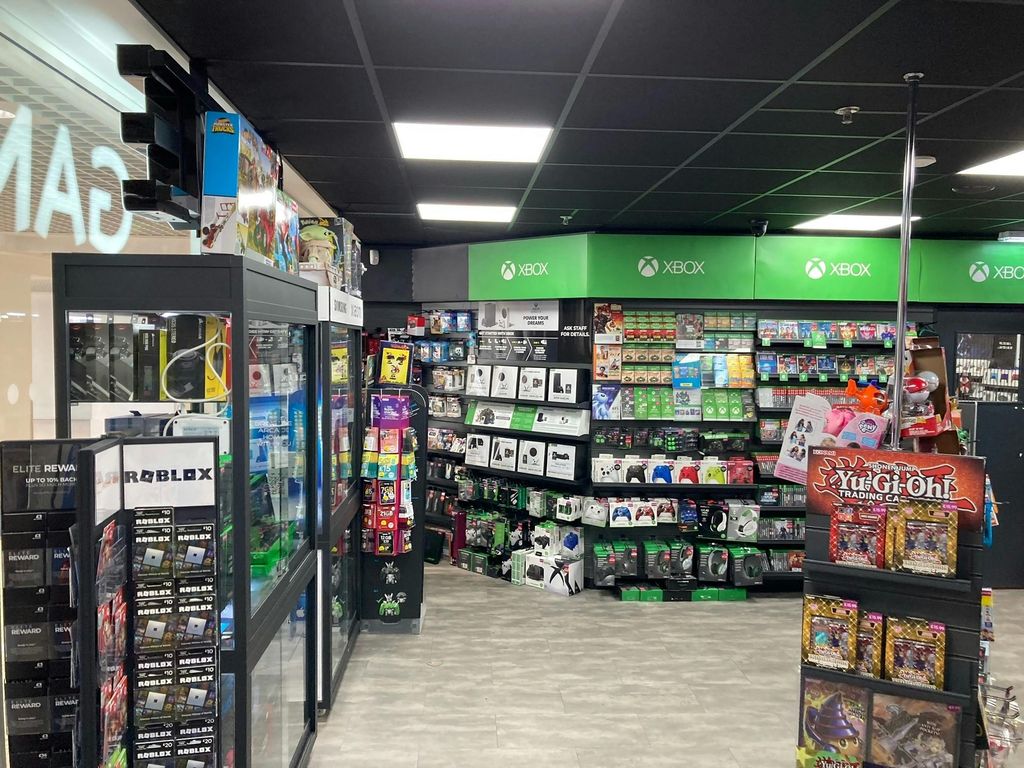 Property photo 3 of 13 Game In 2.Jpg