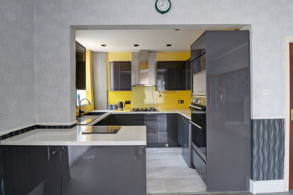 Property photo 1 of 20 Kitchen Diner 1.2