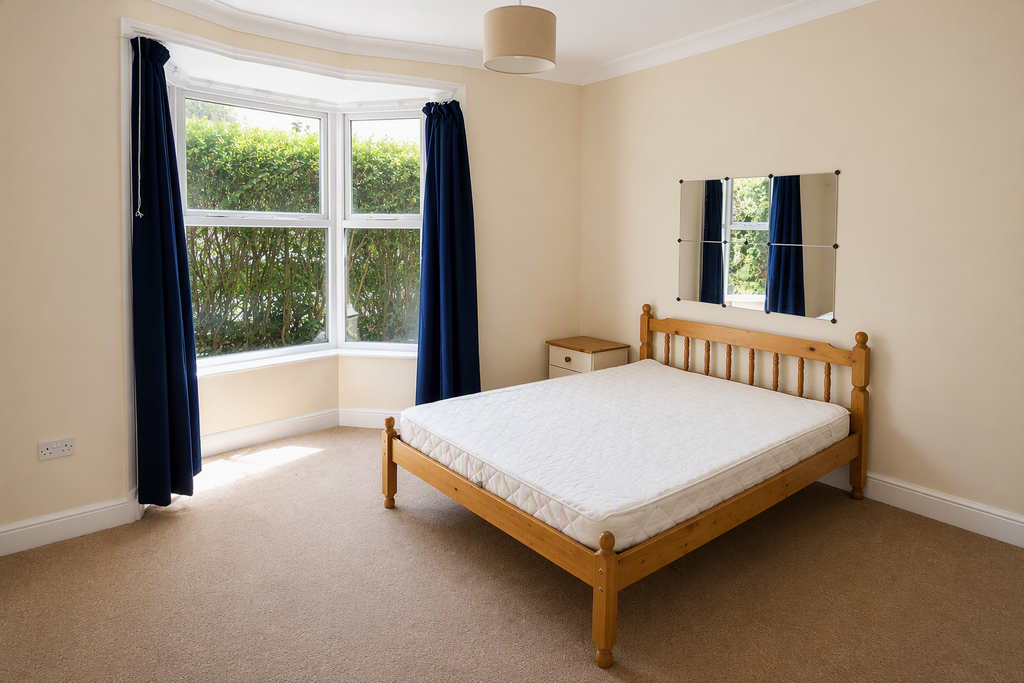 Property photo 2 of 6
