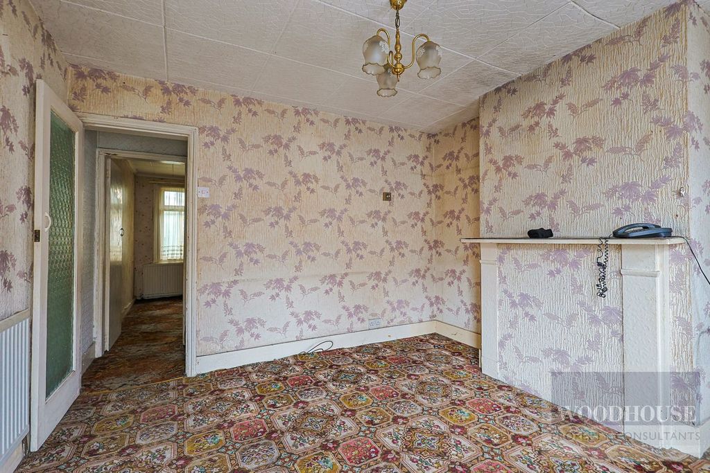 Property photo 2 of 19