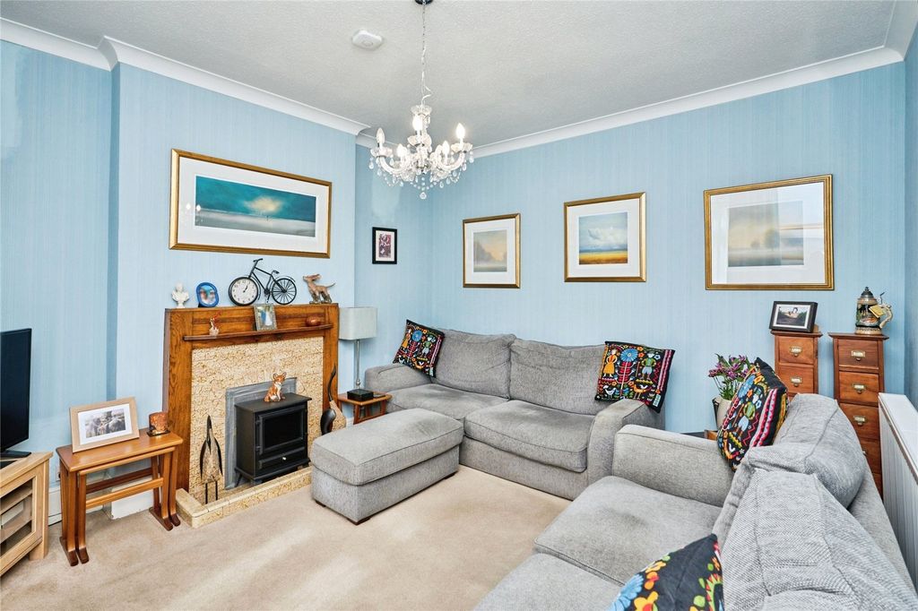 Property photo 3 of 29 Picture No. 01