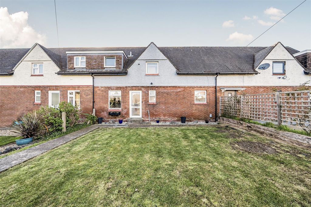 Property photo 1 of 22 1425526-20-69B98A11c2A57.Jpg