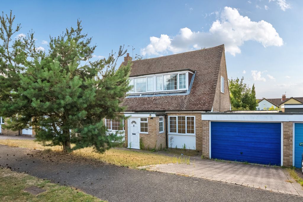 Property photo 1 of 22 1325632-1-68778cd...