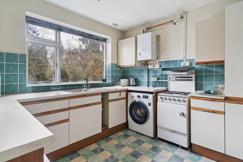 Property photo 3 of 7