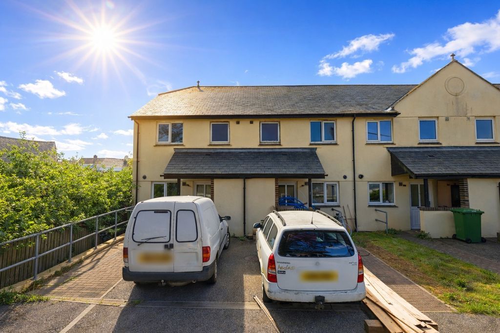 Property photo 2 of 8 Photo 2