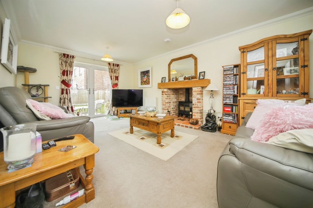 Property photo 3 of 17