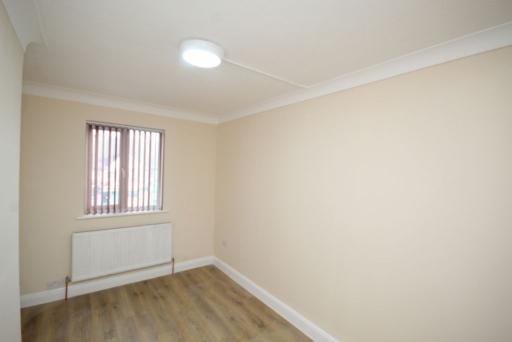 Property photo 3 of 9 Media