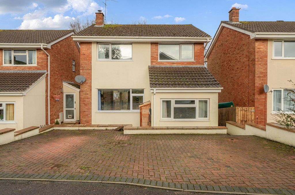 Property photo 1 of 23 Front