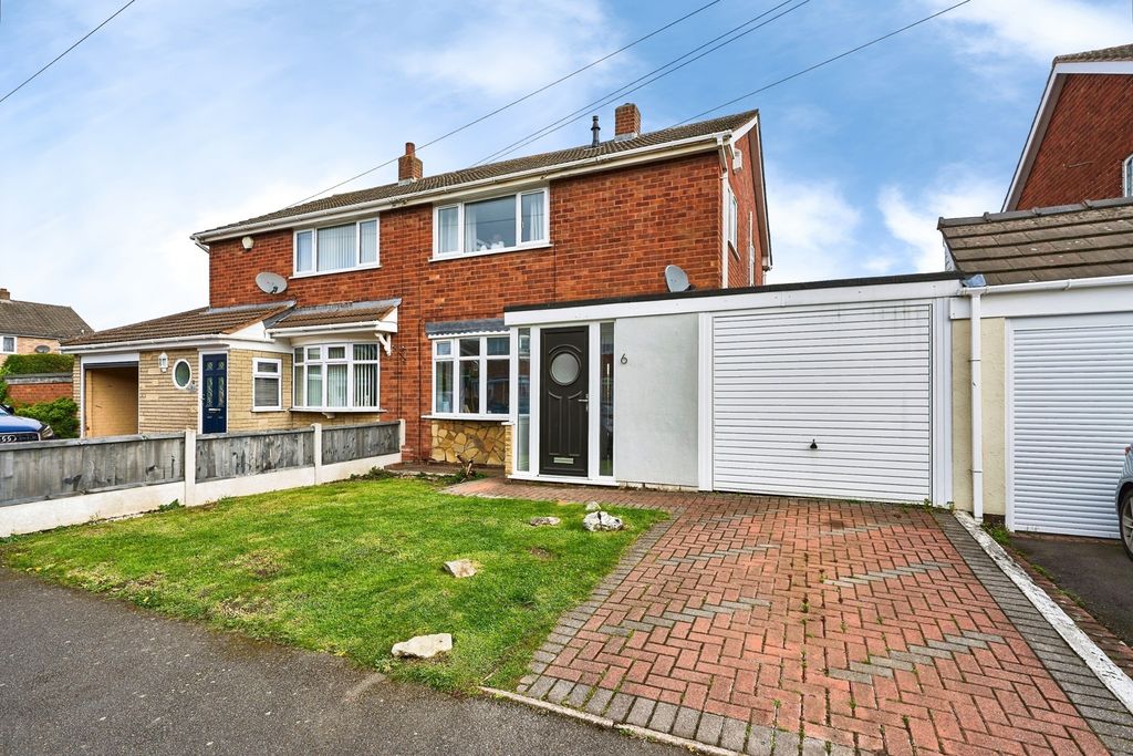 Property photo 1 of 19 Pbox-Img.Jpg