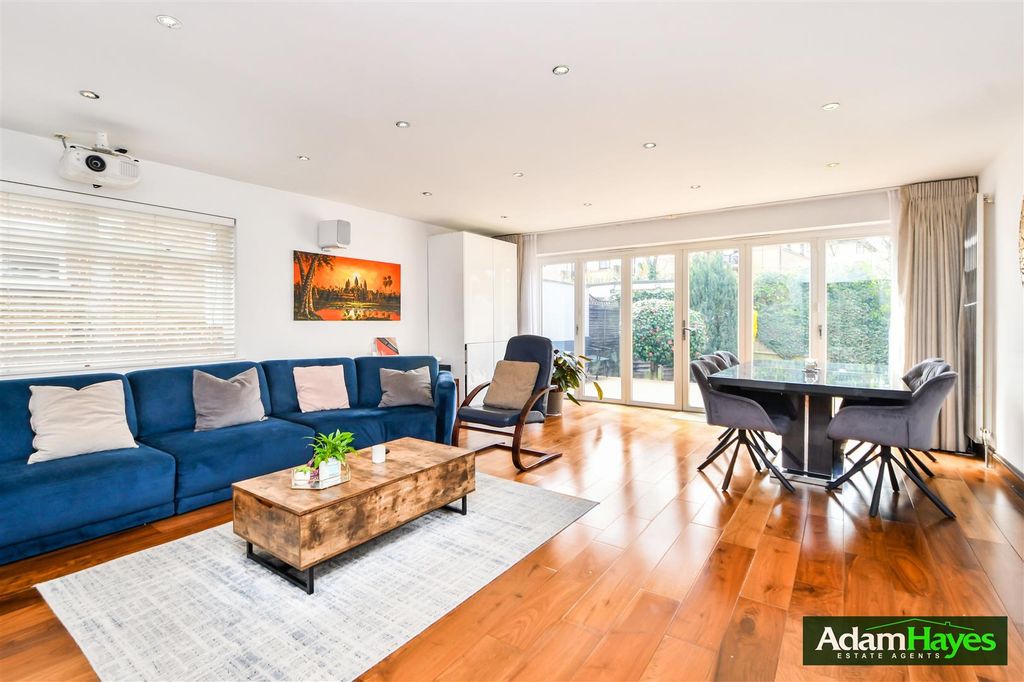 Property photo 2 of 11 Dsc_5498.Jpg