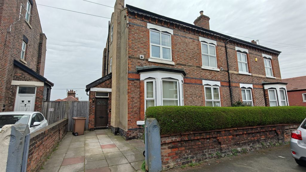 Property photo 1 of 27