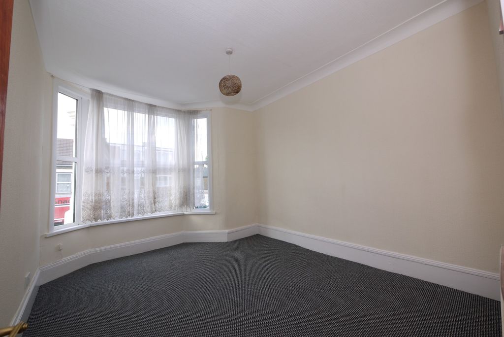 Property photo 2 of 7 3014902