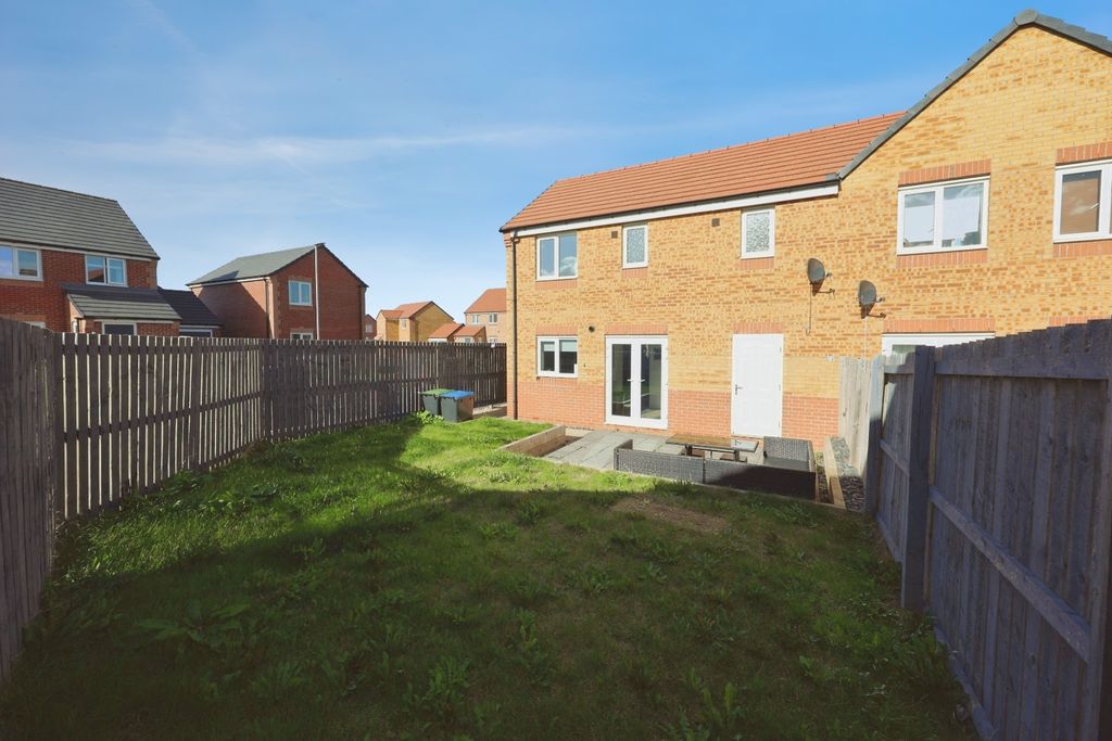 Property photo 2 of 16 Pbox-Img.Jpg