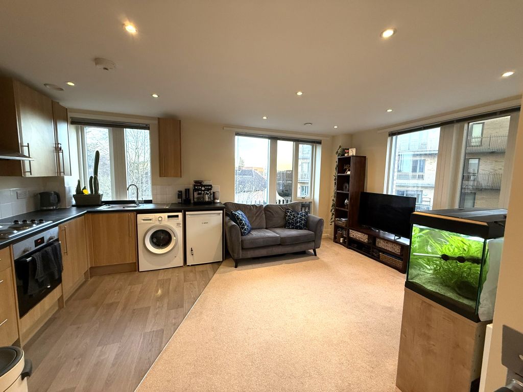Property photo 3 of 12 Kitchen / Living Room