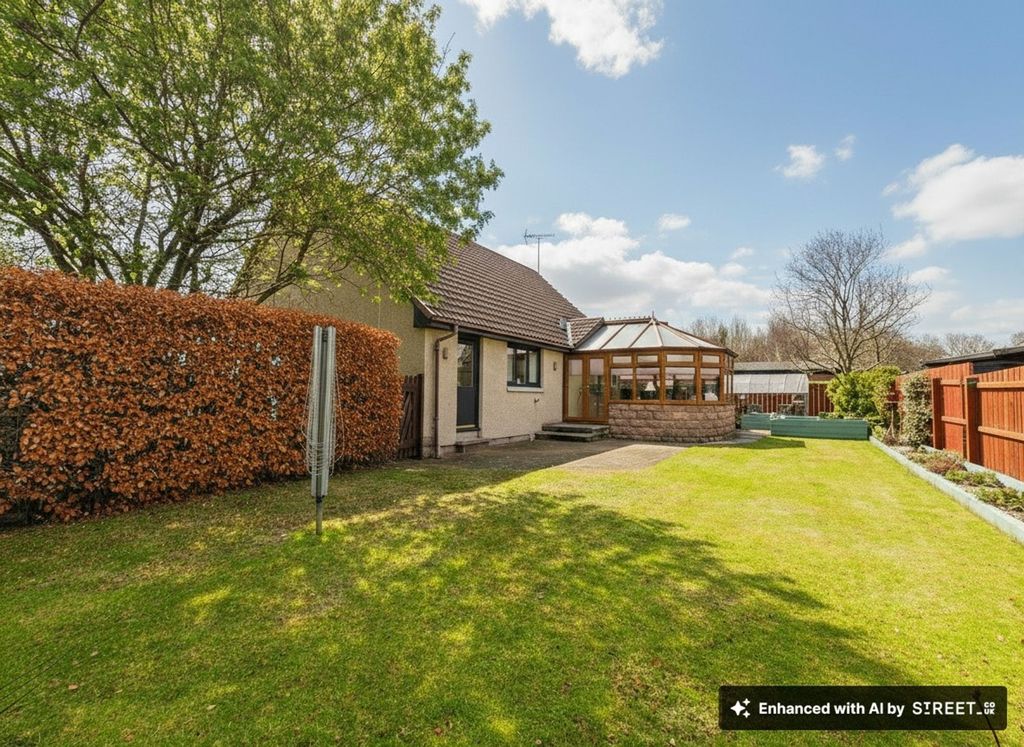 Property photo 2 of 25