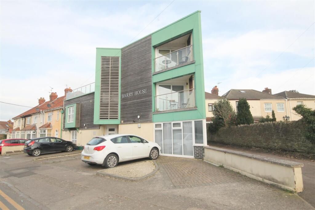 Property photo 1 of 10 1