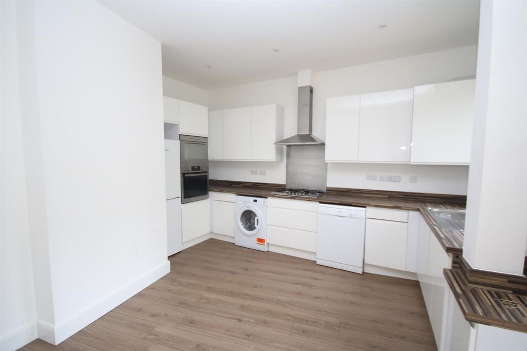 Property photo 3 of 13 Img_7010.Jpg