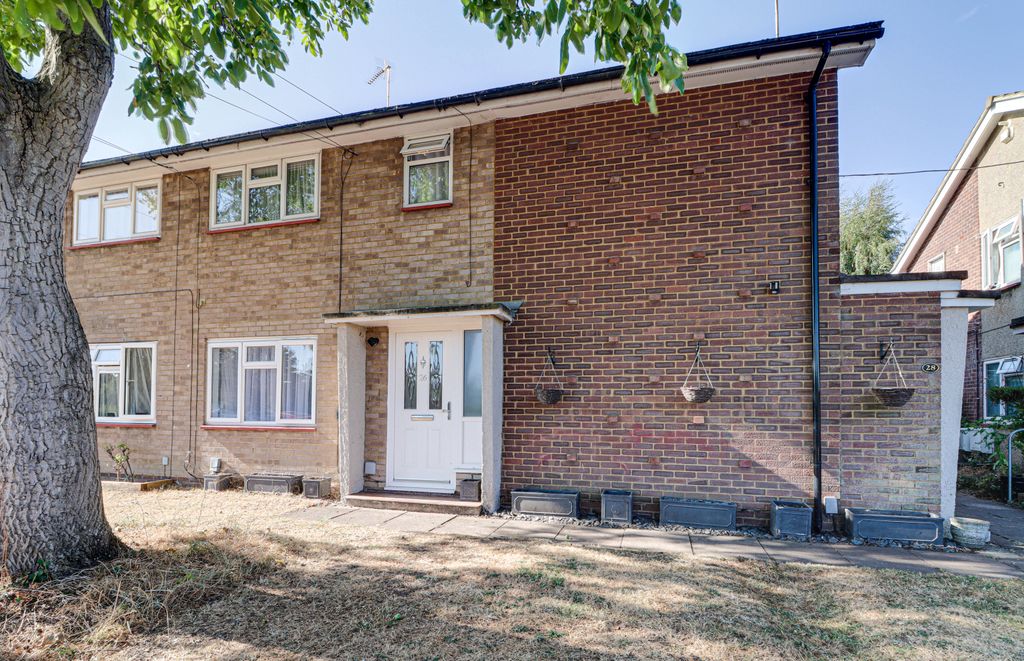 Property photo 1 of 10 Front