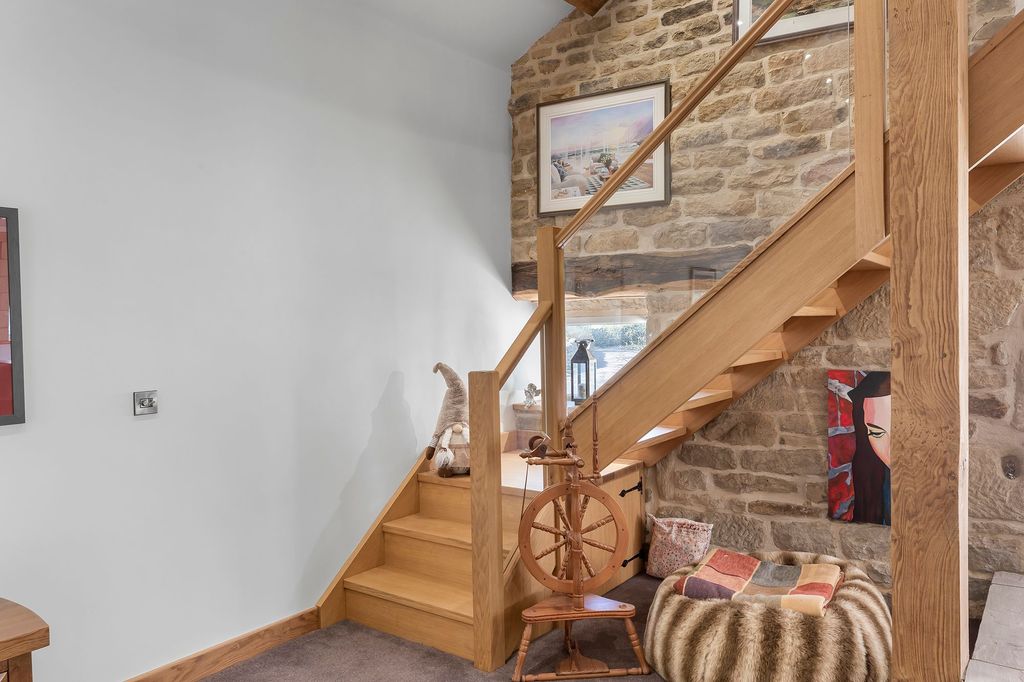 Additional image 31 of 3 bed property for saleOtley Road, Bingley BD16