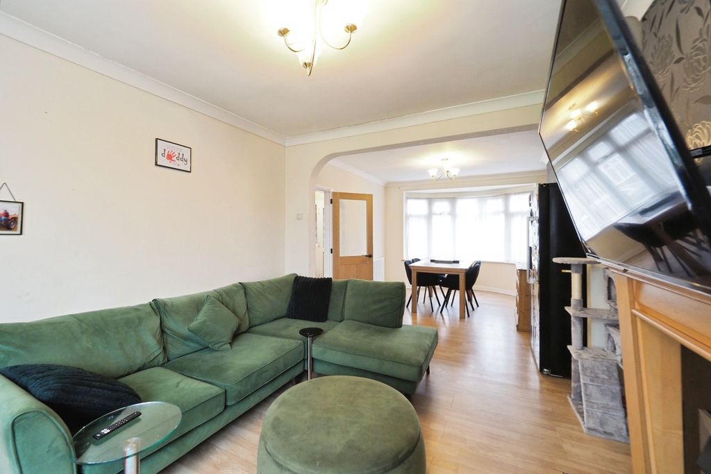 Property photo 3 of 17 Onp71666