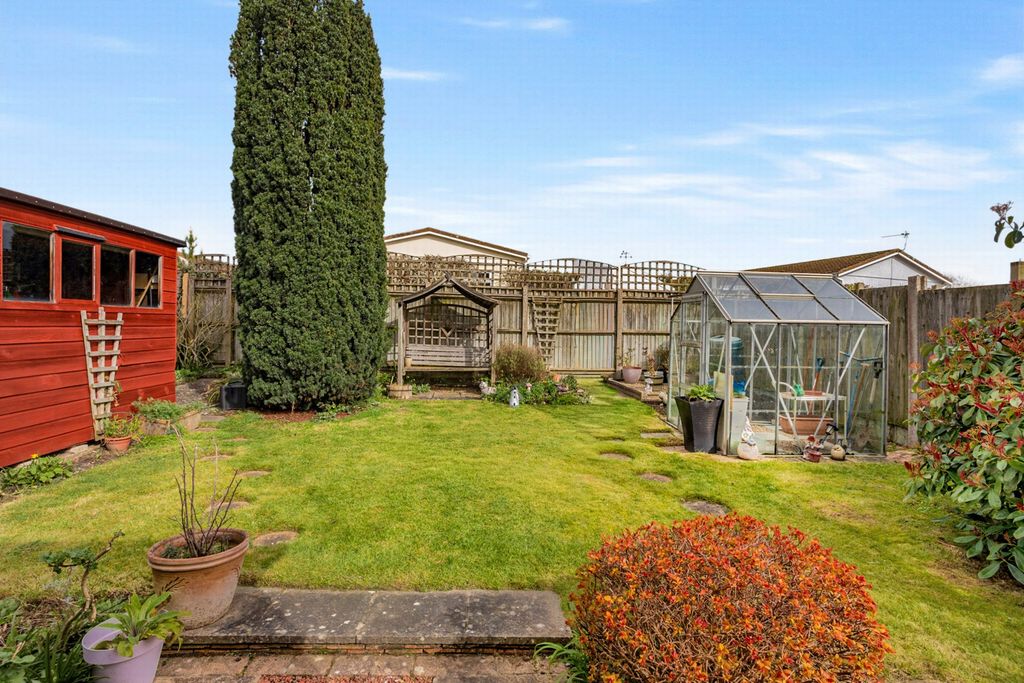 Property photo 2 of 15 Garden