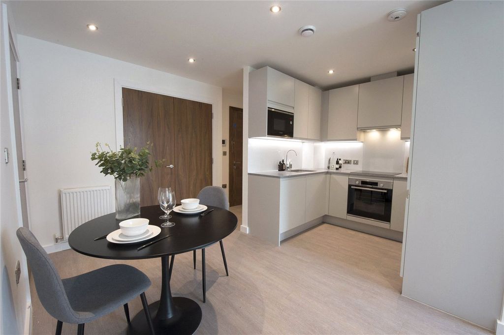 Property photo 3 of 8 Picture No. 08