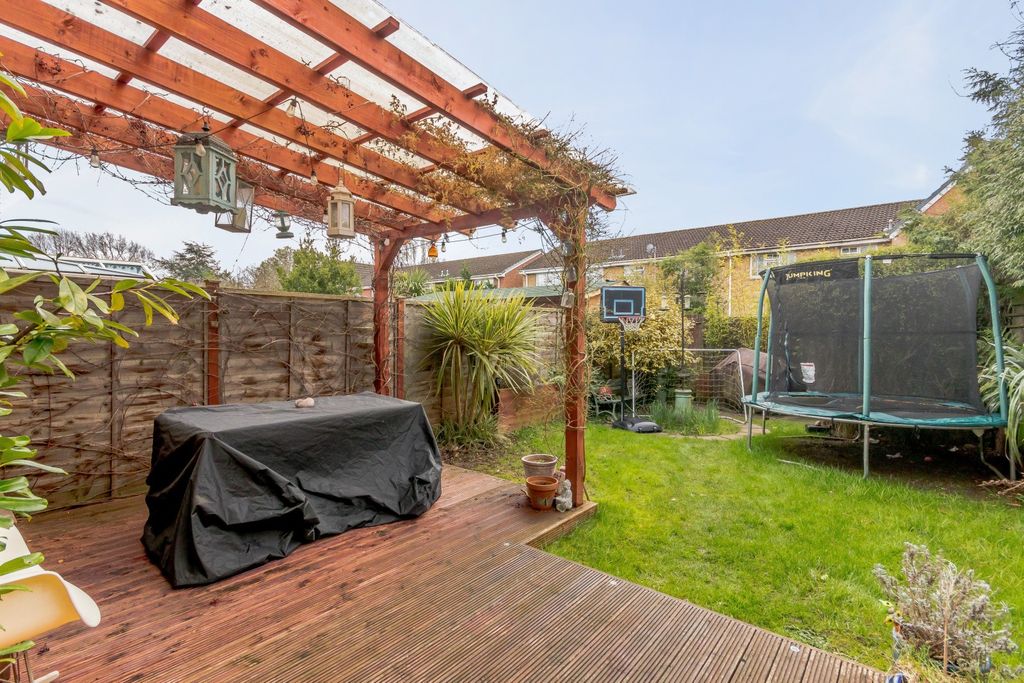 Property photo 3 of 9 Rear Garden