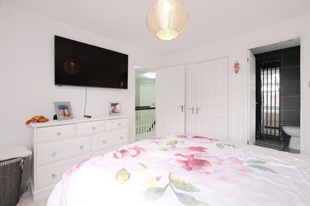 Additional image 12 of 5 bed detached house for saleGodiva Road, Leominster HR6