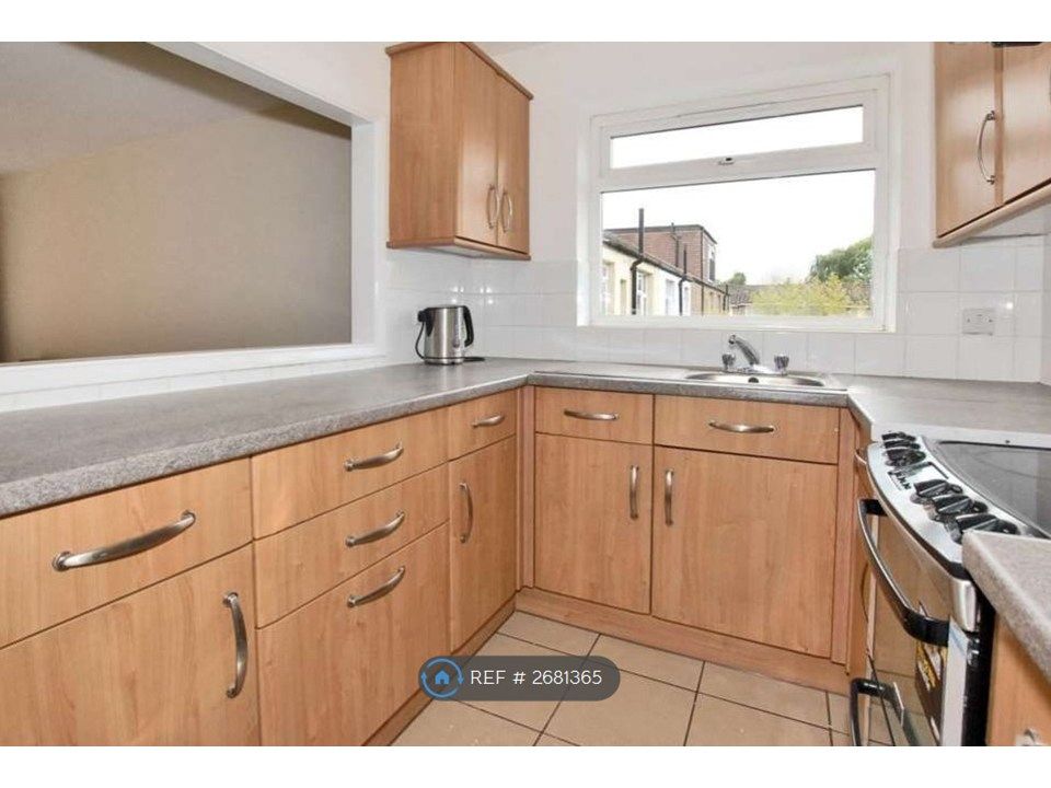 Property photo 2 of 6
