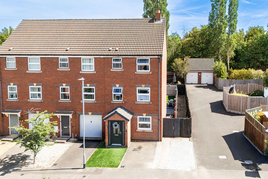 Property photo 1 of 27 1