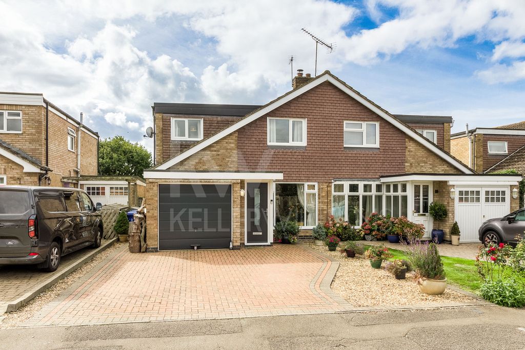 Property photo 1 of 23