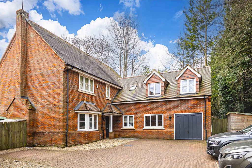 Property photo 1 of 28 Picture No. 44