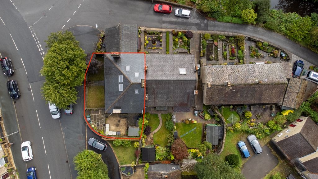 Property photo 3 of 23 Dji_0280-Hdr Red Line