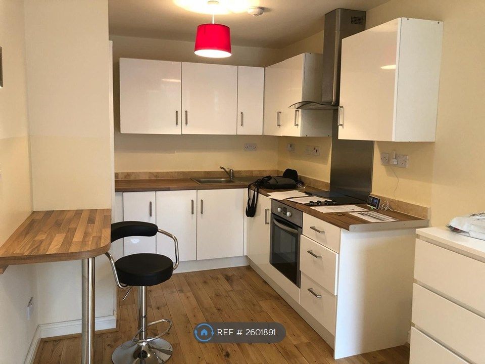 Property photo 1 of 8 Open Plan Kitchen