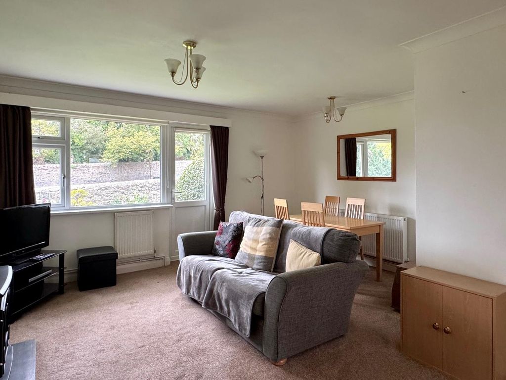 Property photo 3 of 15 Lounge/Dining Room