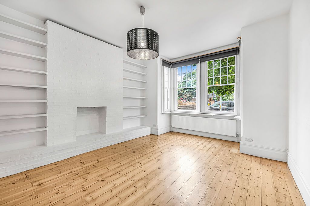 Property photo 3 of 19