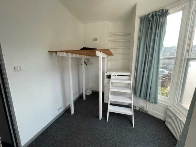 Property photo 3 of 12 Bedroom