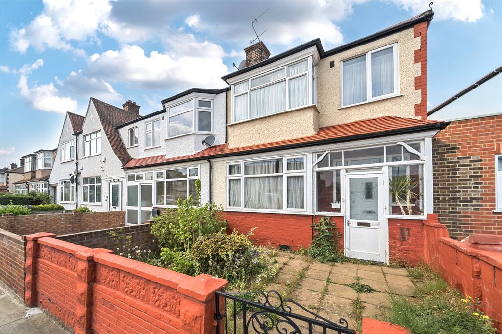 Property photo 2 of 15 Picture No. 18