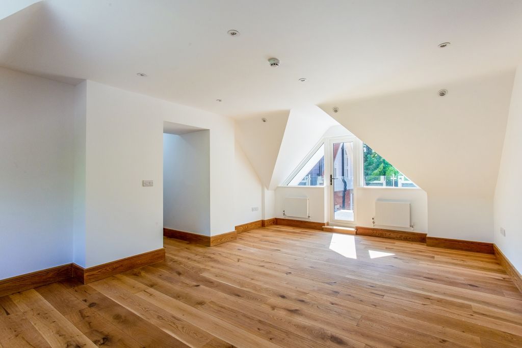 Property photo 1 of 13 319305 Penthouse ...