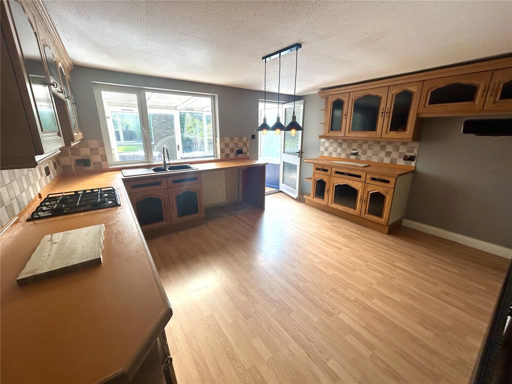 Property photo 2 of 12 Picture No. 05