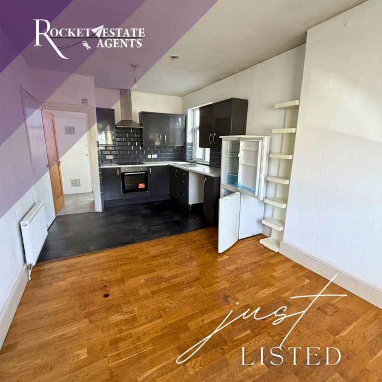 Property photo 2 of 8 Gallery