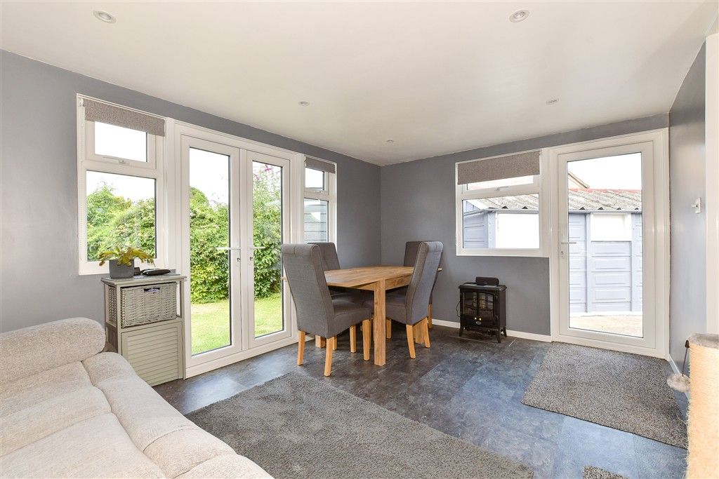 Property photo 1 of 12 Dining Room